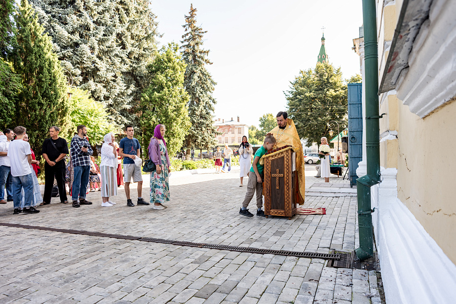 Архиерейское богослужение в Илиинском храме города Серпухова